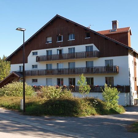 La Roche Du Tresor Village Vacances Longevilles-Mont-dʼOr Zewnętrze zdjęcie